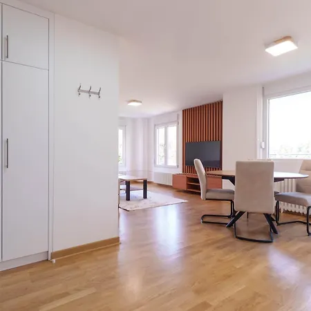 Premium Stan 70 Apartamento Belgrado