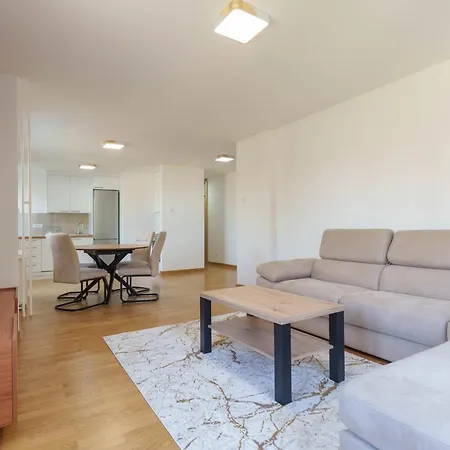 Premium Stan 70 Apartamento *