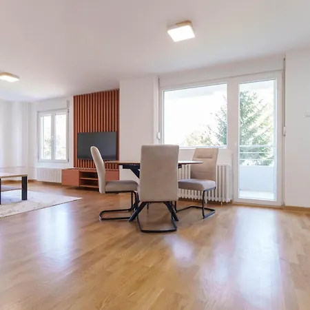 Premium Stan 70 Apartamento Belgrado