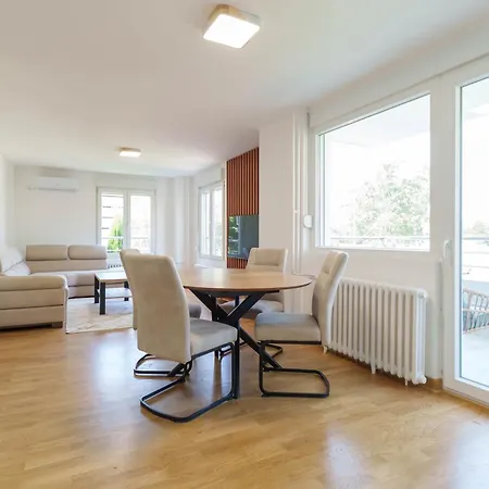 Διαμέρισμα Premium Stan 70